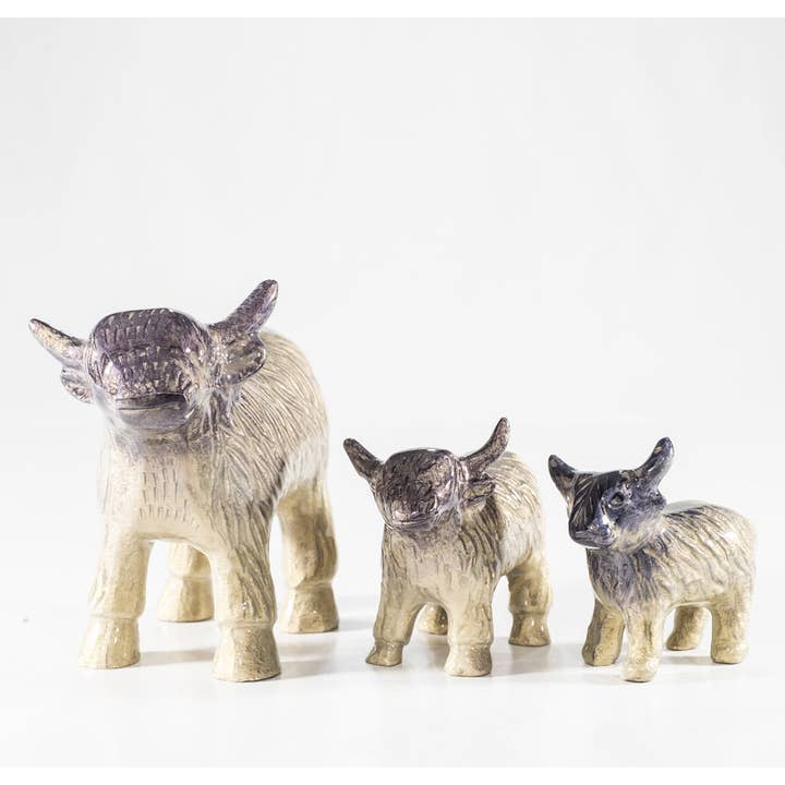 Brushed Silver Highland Cow Large 8.5 cm for wholesale by Tilnar Art