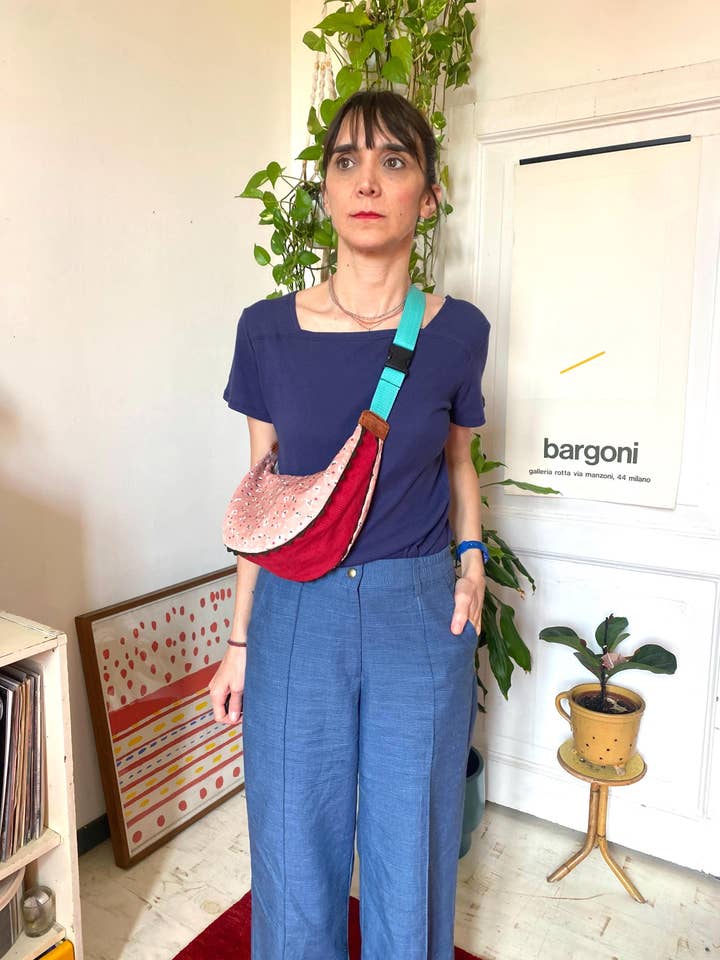 Vintage rosa sammet midjeväska med axelrem för wholesale av gira e rigira la moda