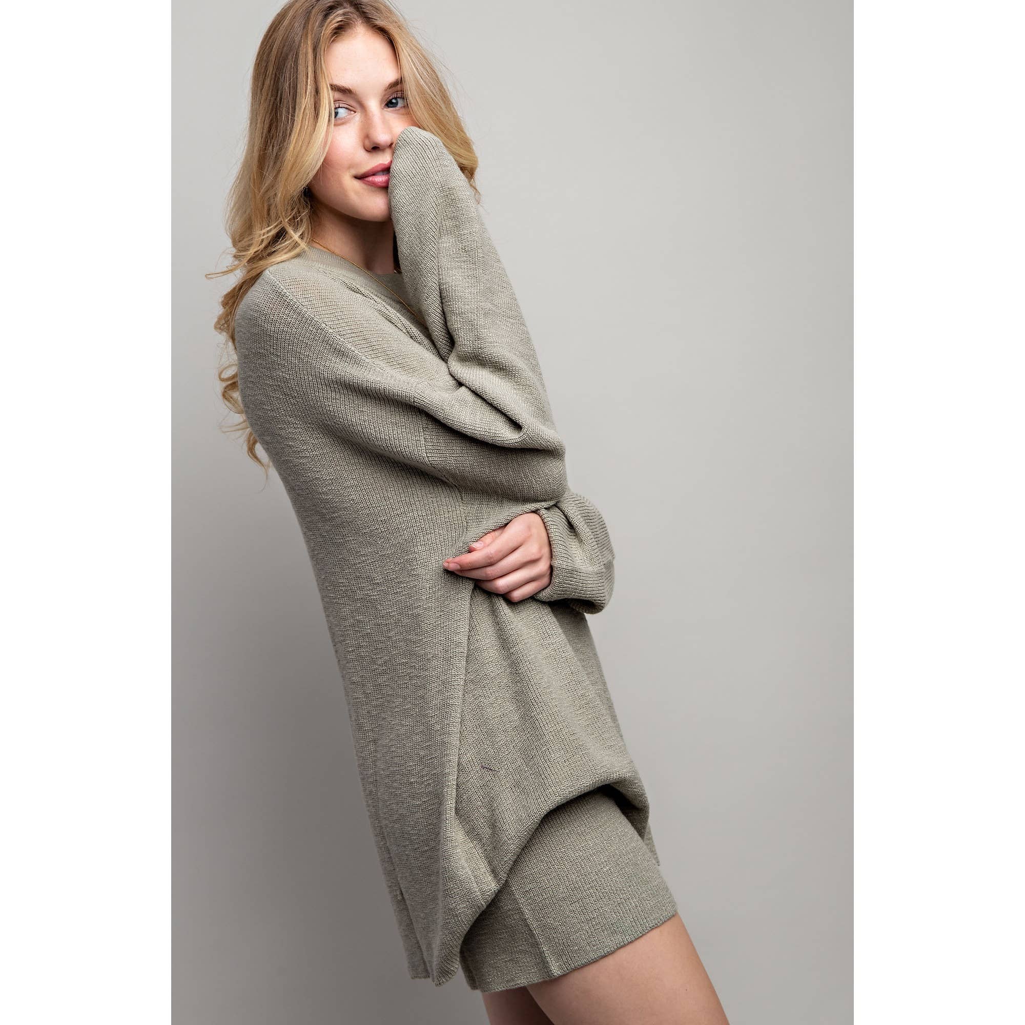 Sweet Generis - Wholesale Lounge Set - Women's - SWEATER OVERSIZE TOP WITH CASUAL BIKER SHORT SET38