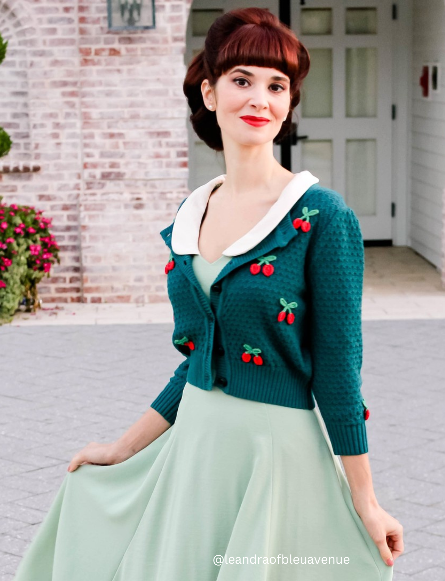 Mak - Wholesale Cardigan - Women's - Cherry Crochet Pom Pom Cropped Cardigan Sweater MK35159