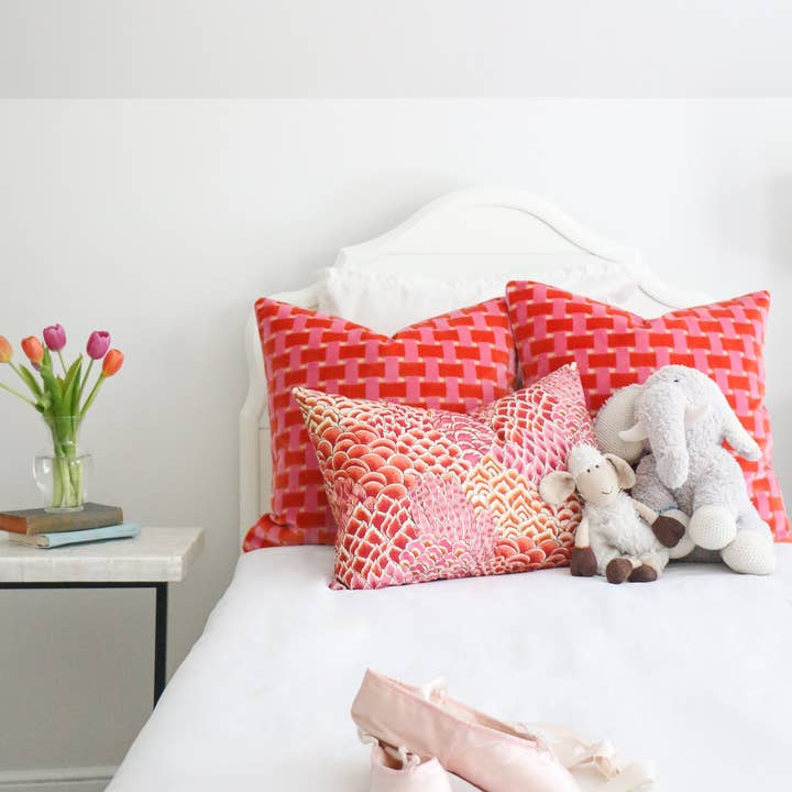 Gwen Candy - Bubblegum Pink & Orange Cut Velvet Throw Pillow for wholesale on Faire9