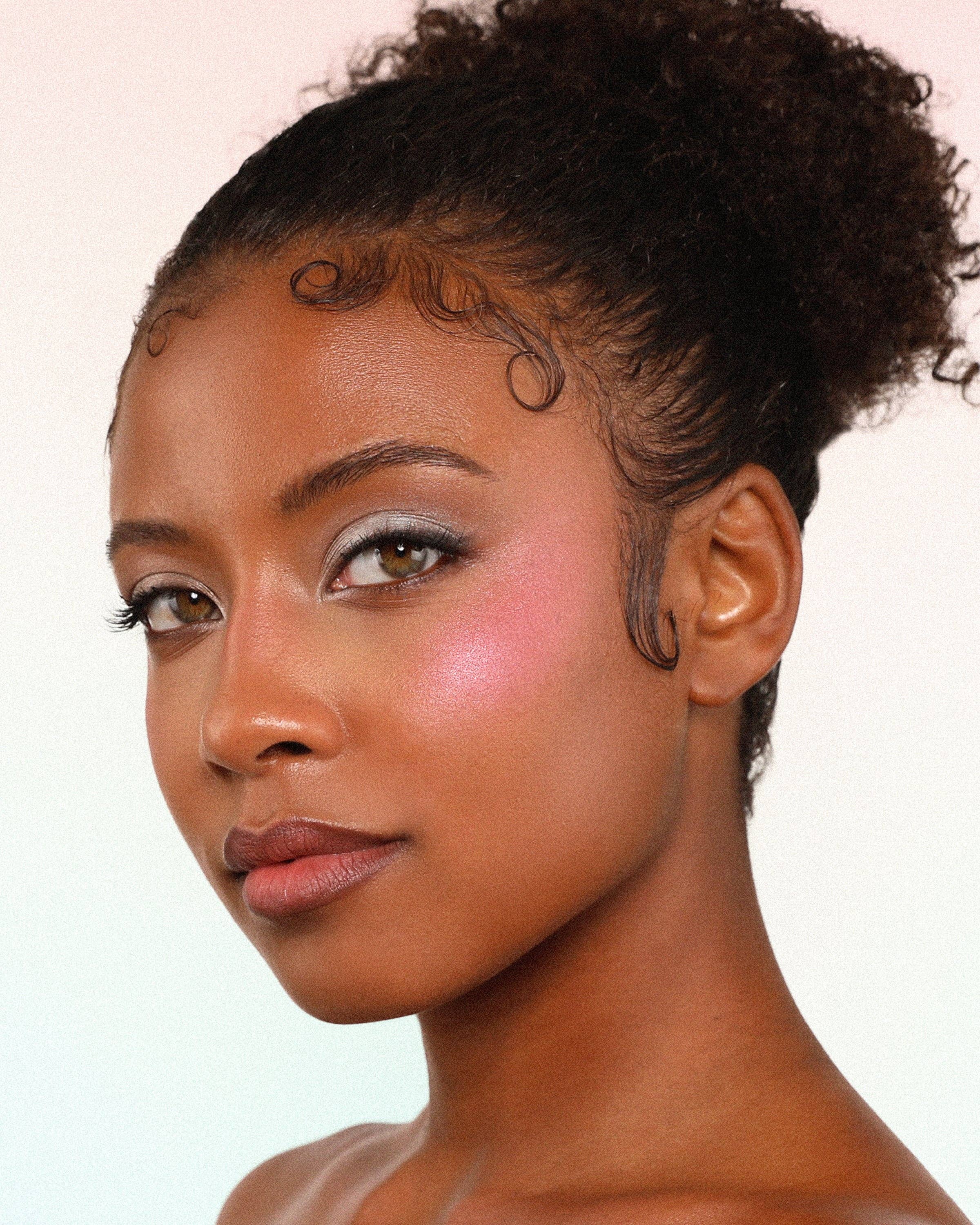 Moira Cosmetics - Wholesale Blush - Marvelous Baked Blush (005, Rose Cupcake)2