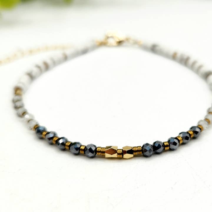 Meraki Gemstones - Wholesale Beaded Bracelet - EMPATH PROTECTION-Terahertz/C. Quartz/White Howlite Bracelet