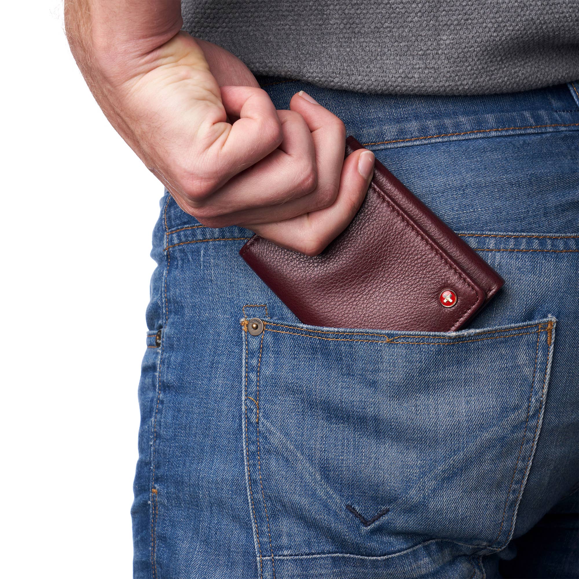 Alpine Swiss – wholesale Wallet - Men’s – Mens Leon Trifold Wallet RFID Safe Bifold Genuine Leather ID14