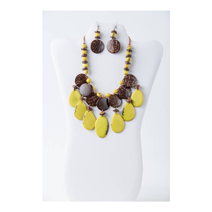 TaguArtsy – wholesale Jewellery set – Adri Tagua & Coconut Shell Necklace3