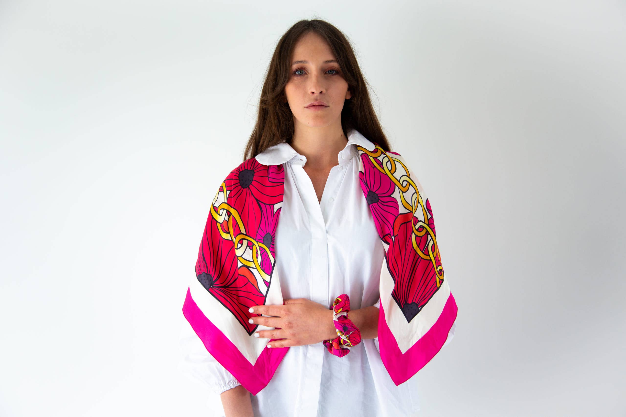 Mitat - Wholesale Scarf - Women's - SQUARE 90 Coqueta1