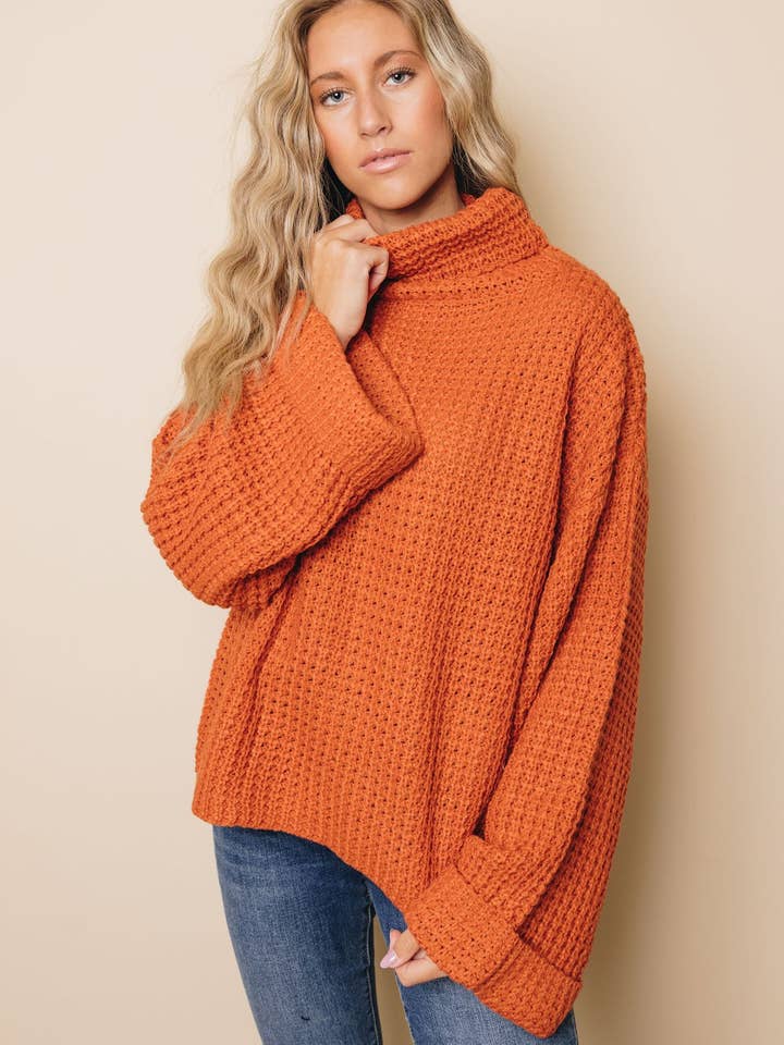 Pull en tricot à col roulé pour la vente par Stay Warm in Style