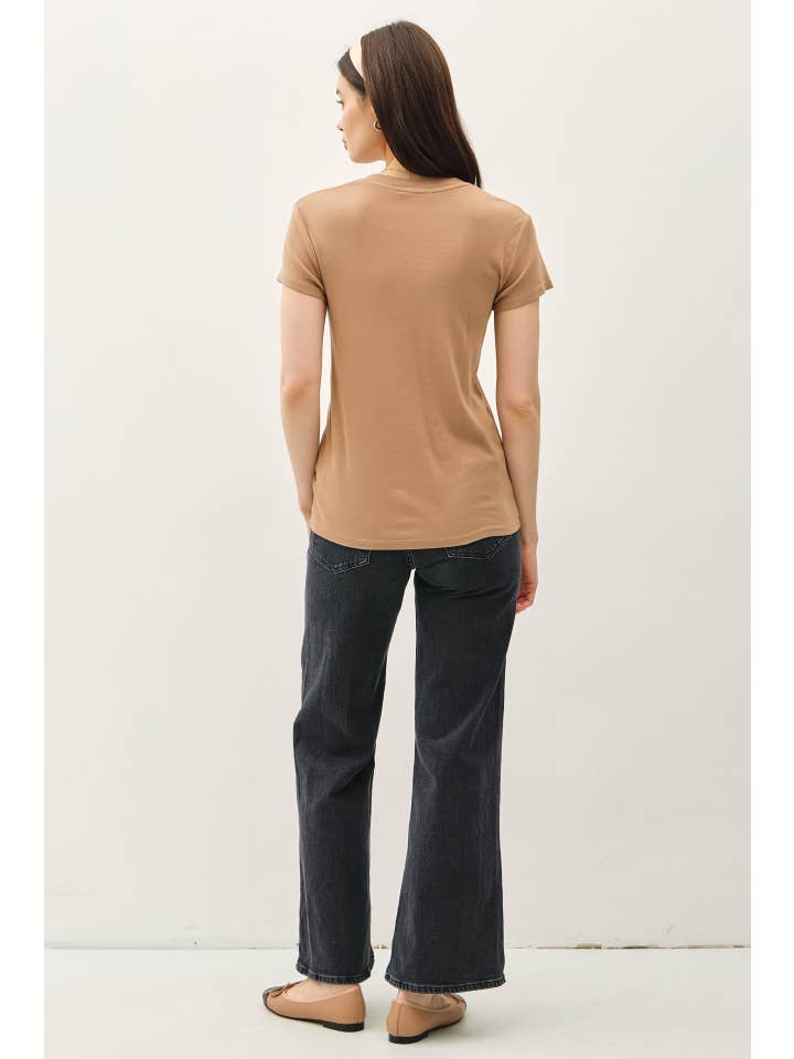 Be Cool - Wholesale T-Shirt - Women's - CLASSIC V-NECK SHORT SLEEVE SLIM T-SHIRT16