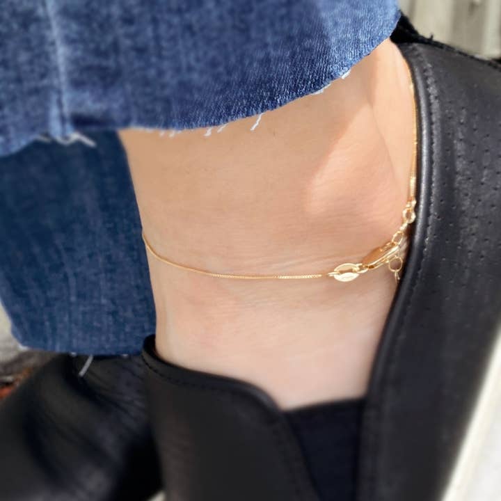 GoldFi - Vente Bracelets de cheville - Chaîne de cheville de 0,5 mm remplie d'or 18 carats3