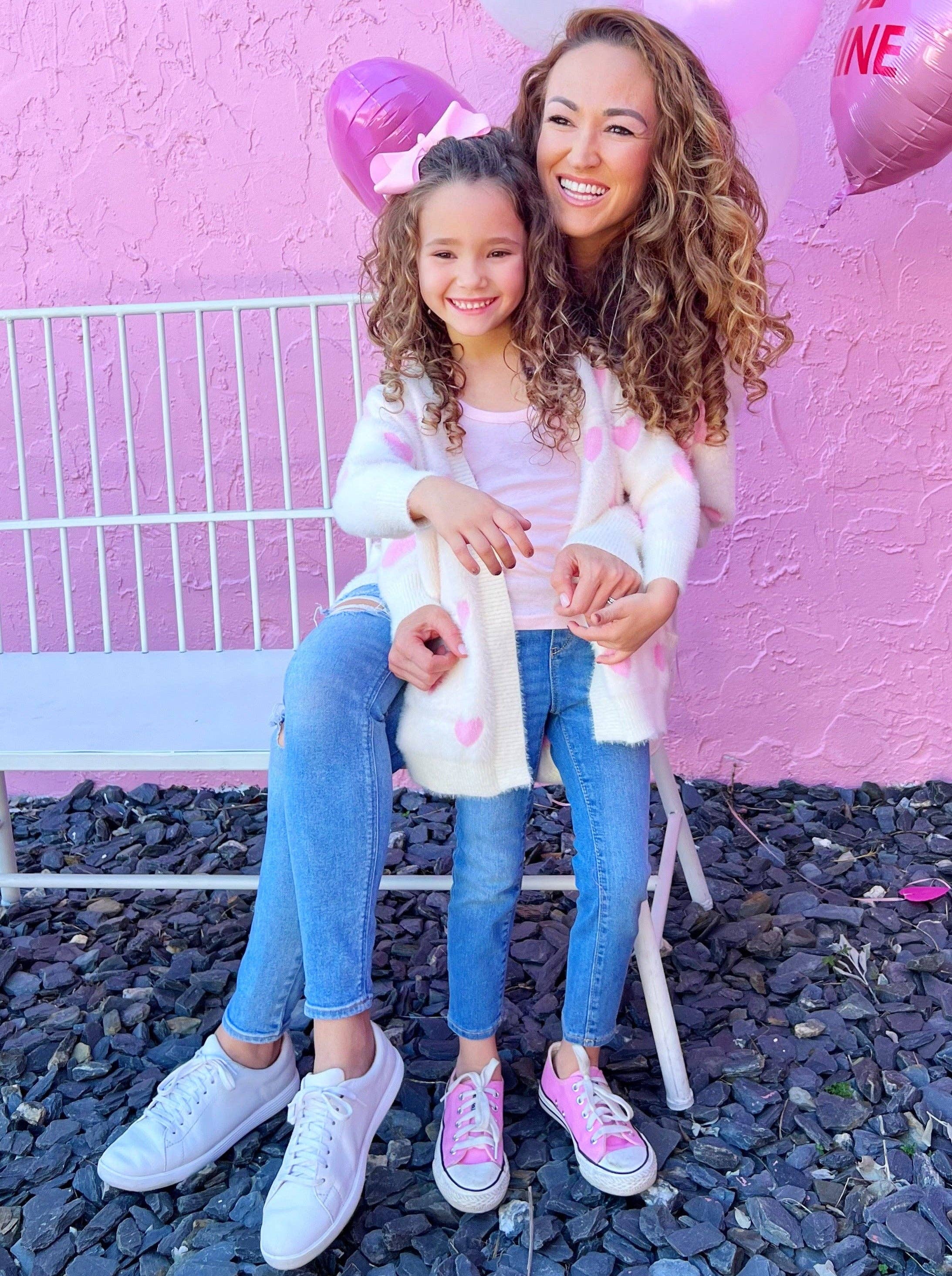 Ivoire Cardigan oversize ivoire à gros cœur « Mommy And Me I Love You Lots » en vente sur Faire3