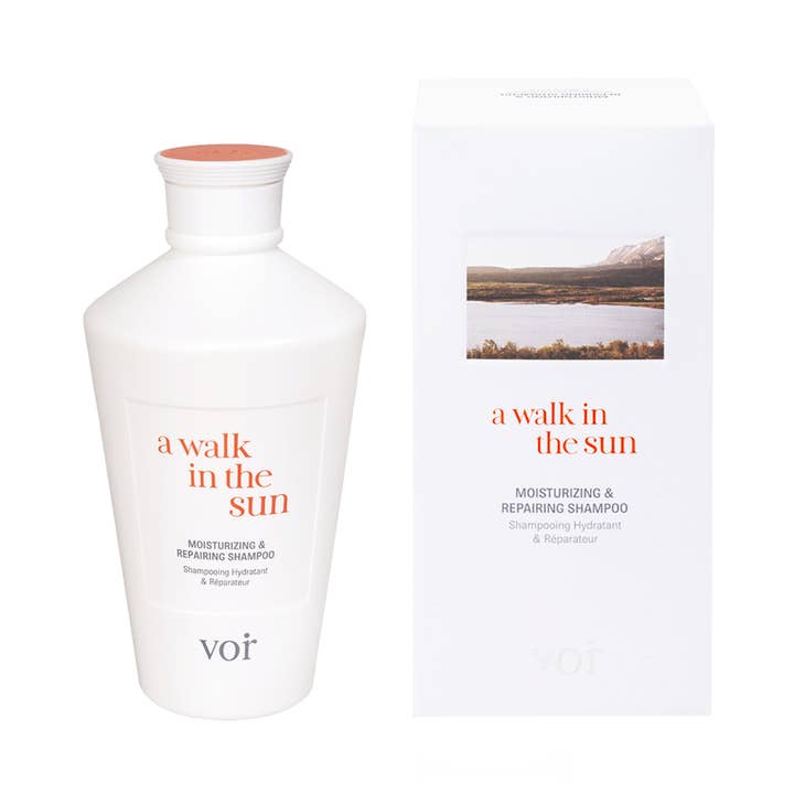 En tur i solen - Moisturizing & Reparation Shampoo (VEGAN) for engroshandel hos Voir Haircare