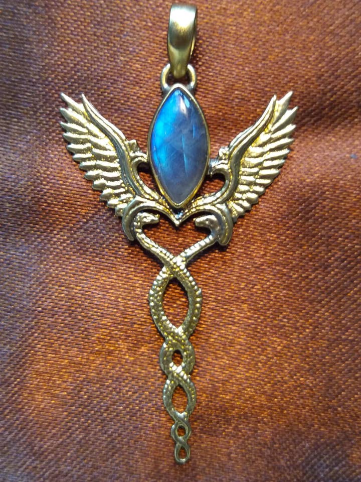 Ciondolo Caduceus - Ottone per la vendita all'ingrosso da parte di Liquid Fire Mantra