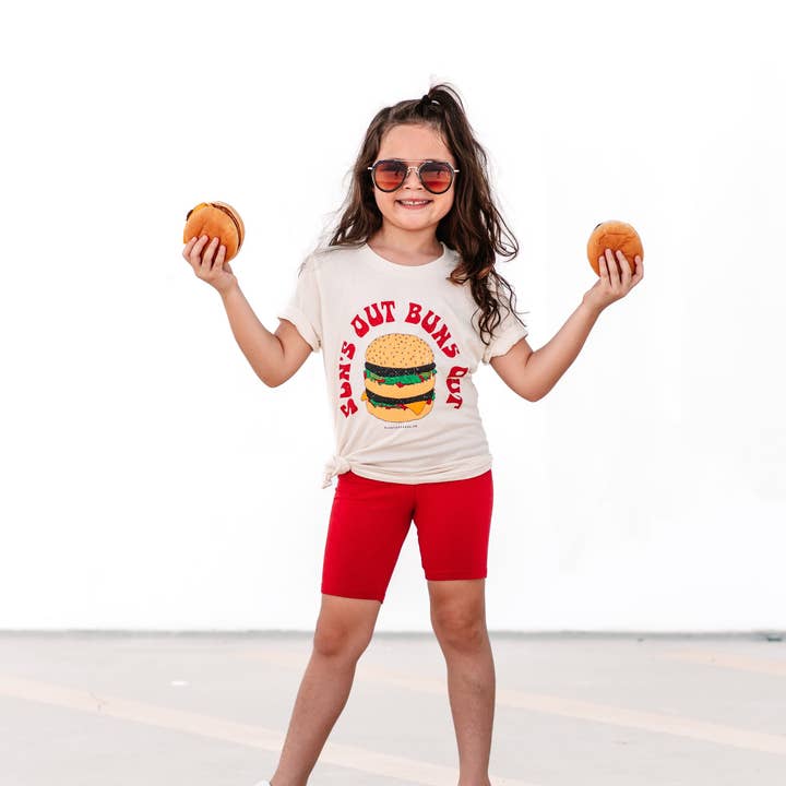 Macacão e camiseta Suns Out Buns Out por atacado de Rivet Apparel Co.