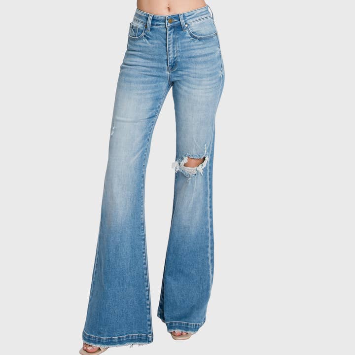 Petra153 - Wholesale Jeans - Women's - (PETITE) PZ289F-MD DISTRESSED SUPER HIGH RISE 70'S FLARE