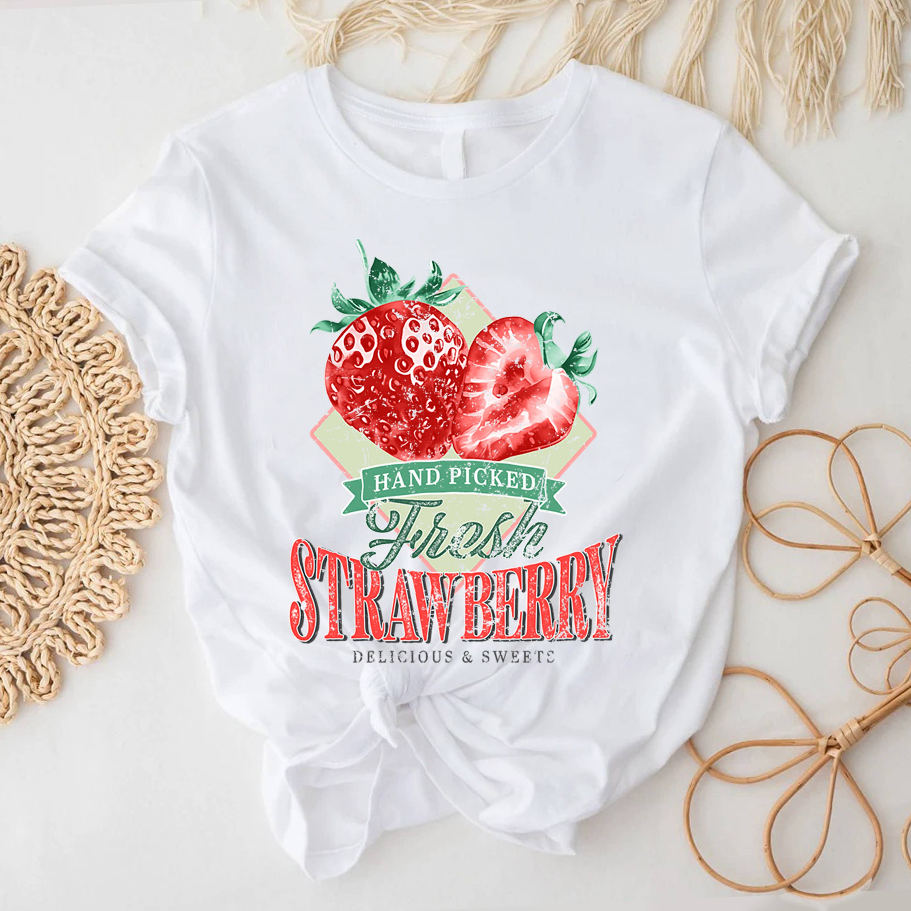 STARCHIS – wholesale Screen printed t-shirt – Women′s – STS-P6746 Strawberry Graphic t-shirt8