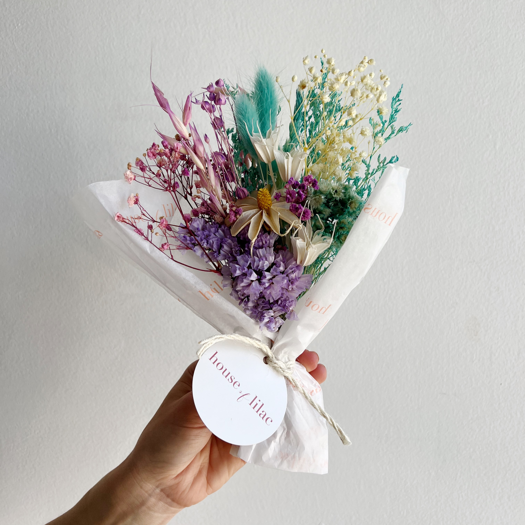 House of Lilac - Wholesale Dried/Pressed Flowers - Whimsical Dried Flower Mini Bouquet2