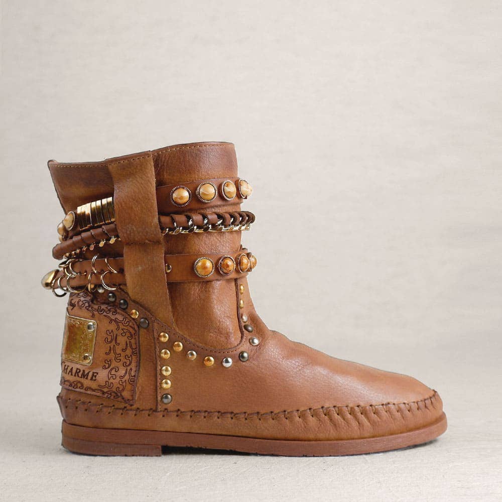 Karma of Charme - Venta al por mayor Botines - Mujer - Botines Stra2 Queen teñidos a mano con correas ajustables y piedras11