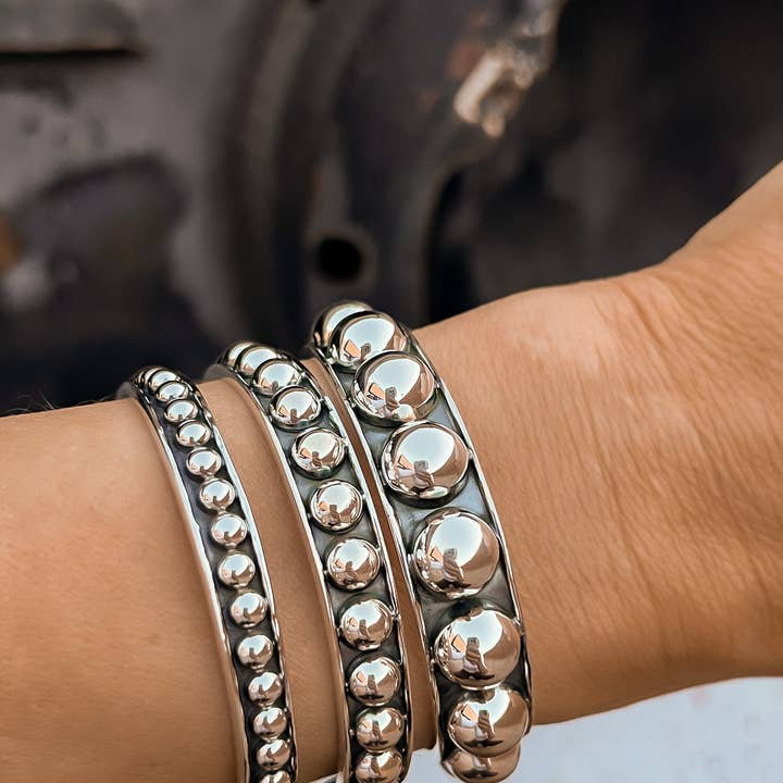 Krush Kandy - Vente Bracelet manchette - Précommande de manchettes cloutées en argent sterling Mesa Moon0