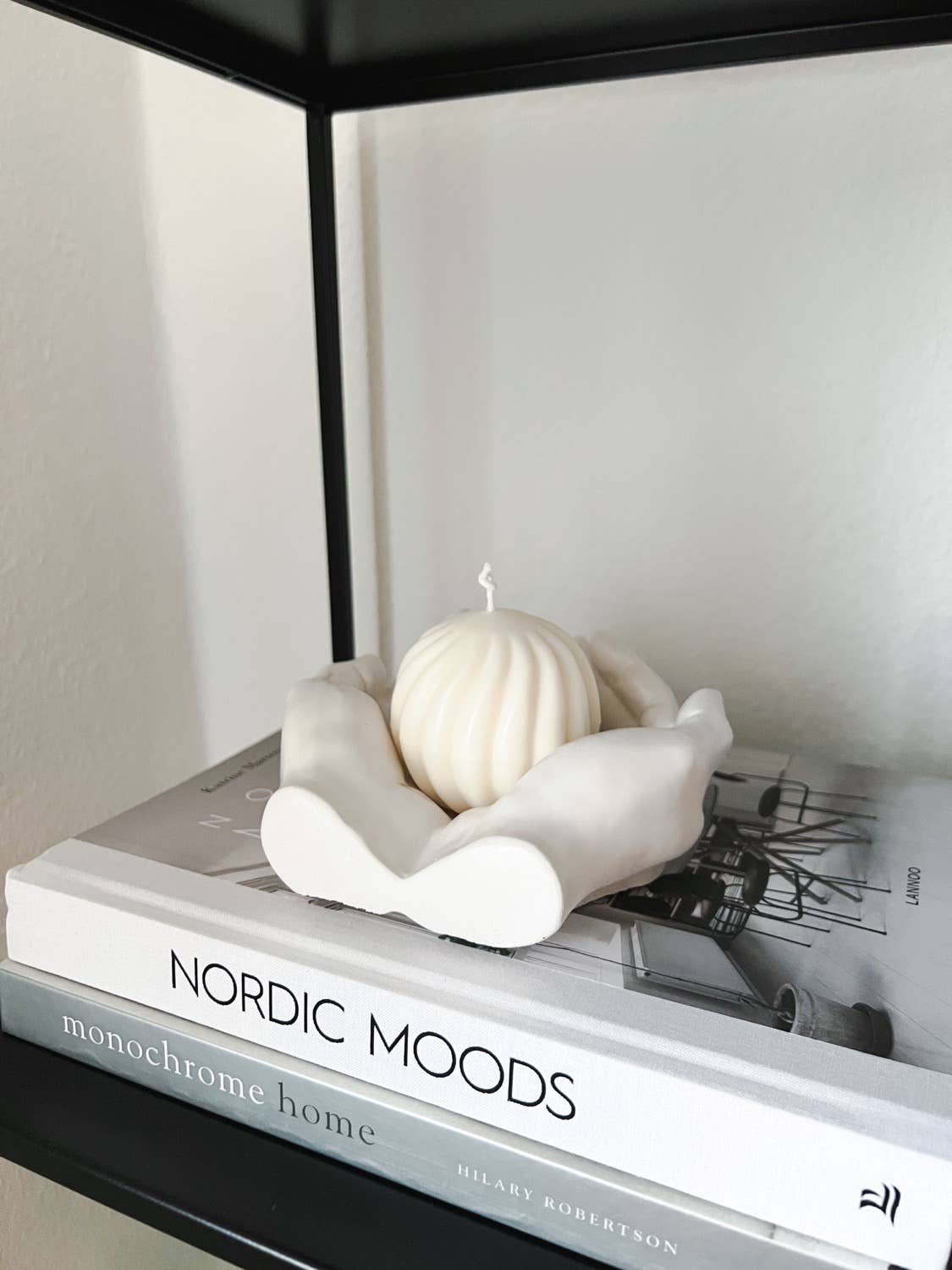 dellaemmi - Wholesale Decorative Plate/Dish/Bowl - “hands” bowl2