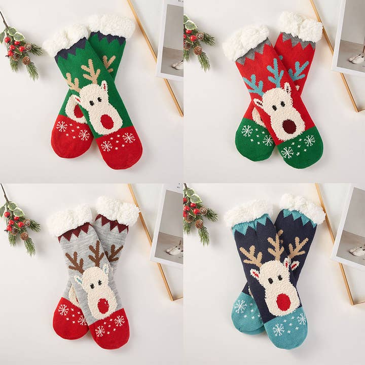 Sensibling Corp. - Wholesale Socks - Women's - 6Pairs - Christmas Reindeer Non-Slip Cozy Winter Socks Set1