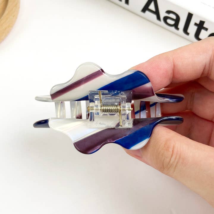 TheDivaSoap - Wholesale Hair Clip - Women's - Colorful Cloud Acetate Claw Clip Grappling Hair Clips4