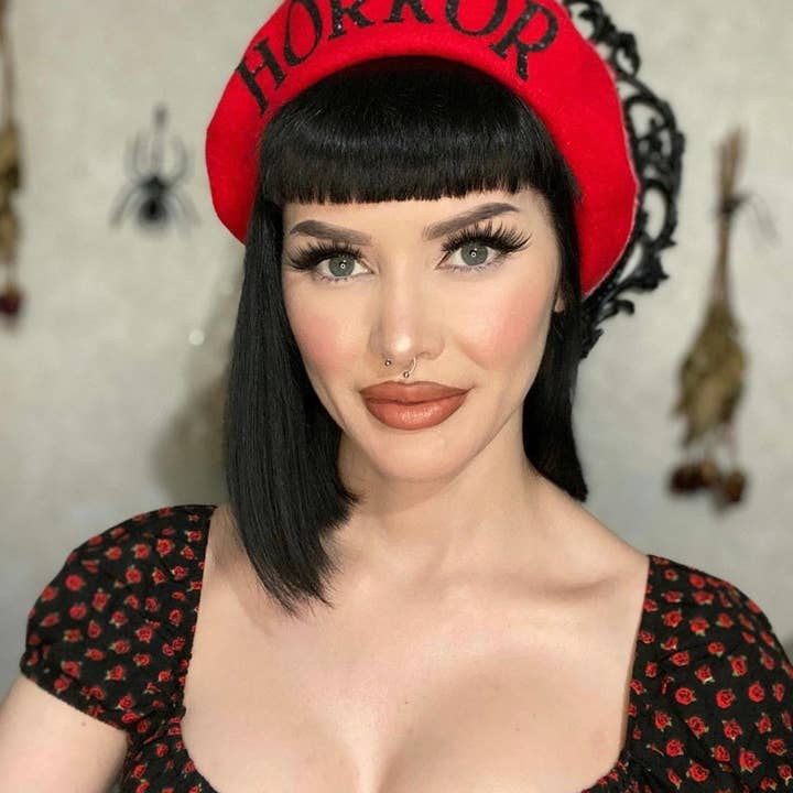 Witchwood Bags - Vendita all'ingrosso Basco - Donna - Berretto vegano - HORROR4