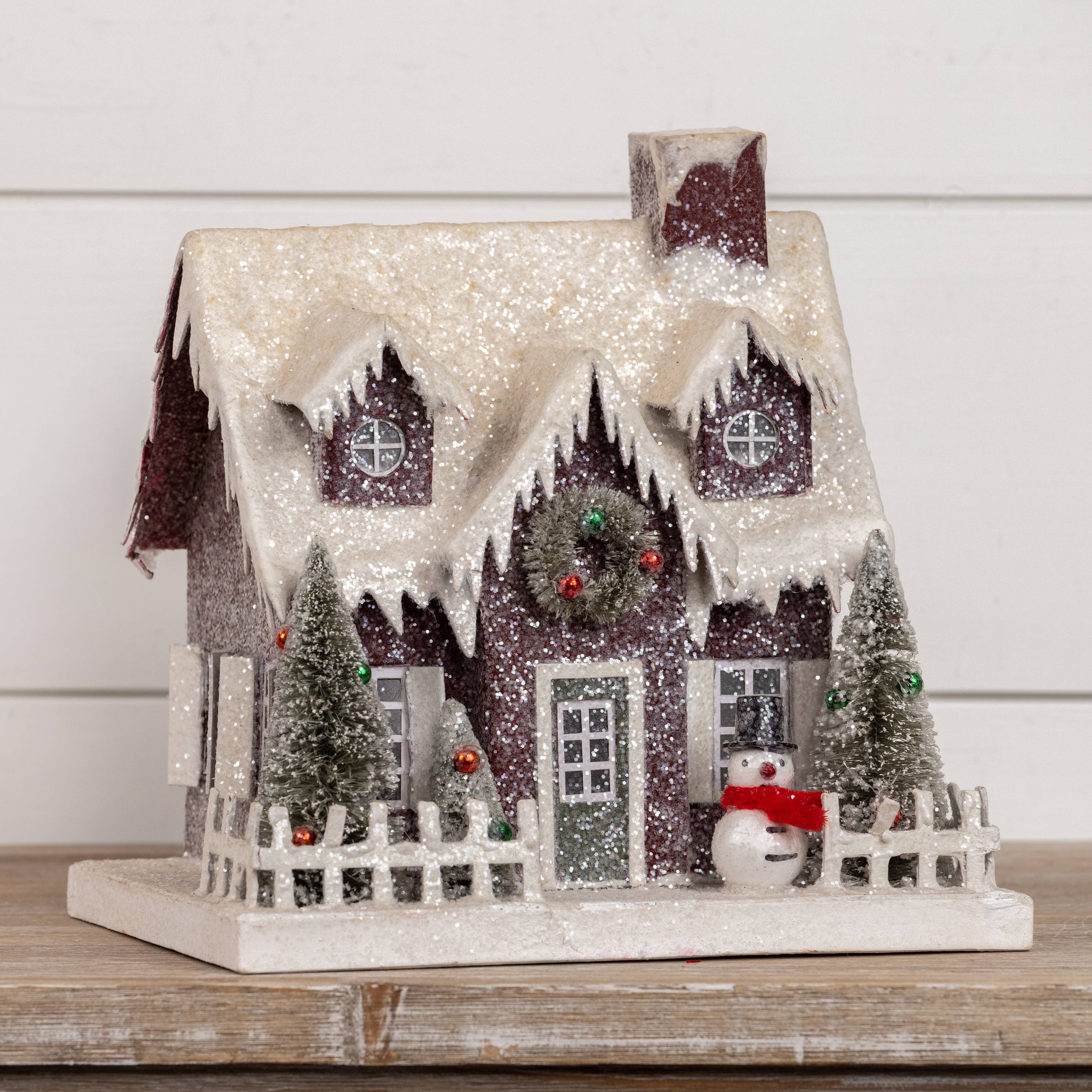 Ragon House – Decoração de Natal por atacado – CASA VERMELHA C/ BONECO DE NEVE2