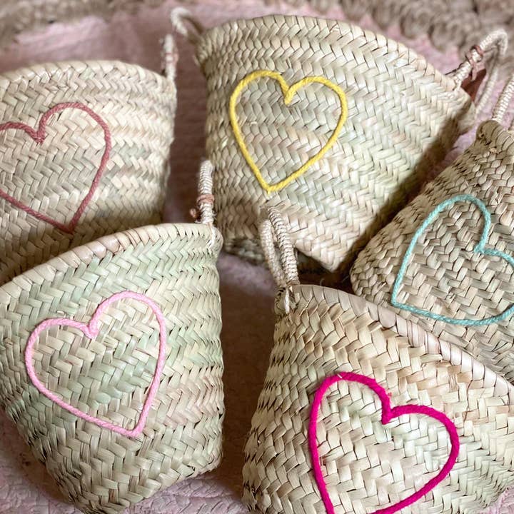 Straw Bag, Small Flower Girl Basket, Wedding Flower Basket for wholesale by craftberber