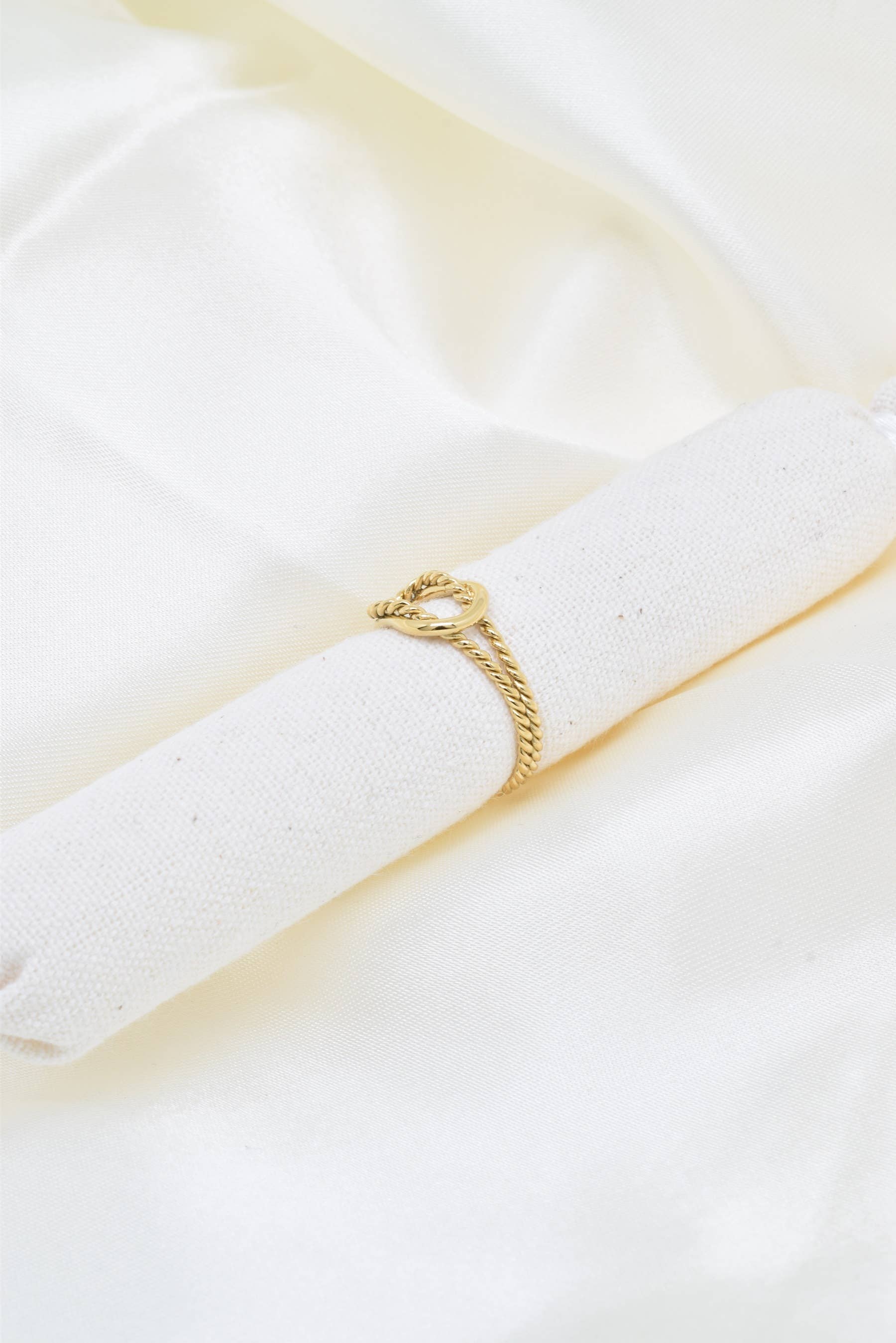 Kapyco - Wholesale Band/Stacked Ring - Stainless steel bow ring - BG3100902