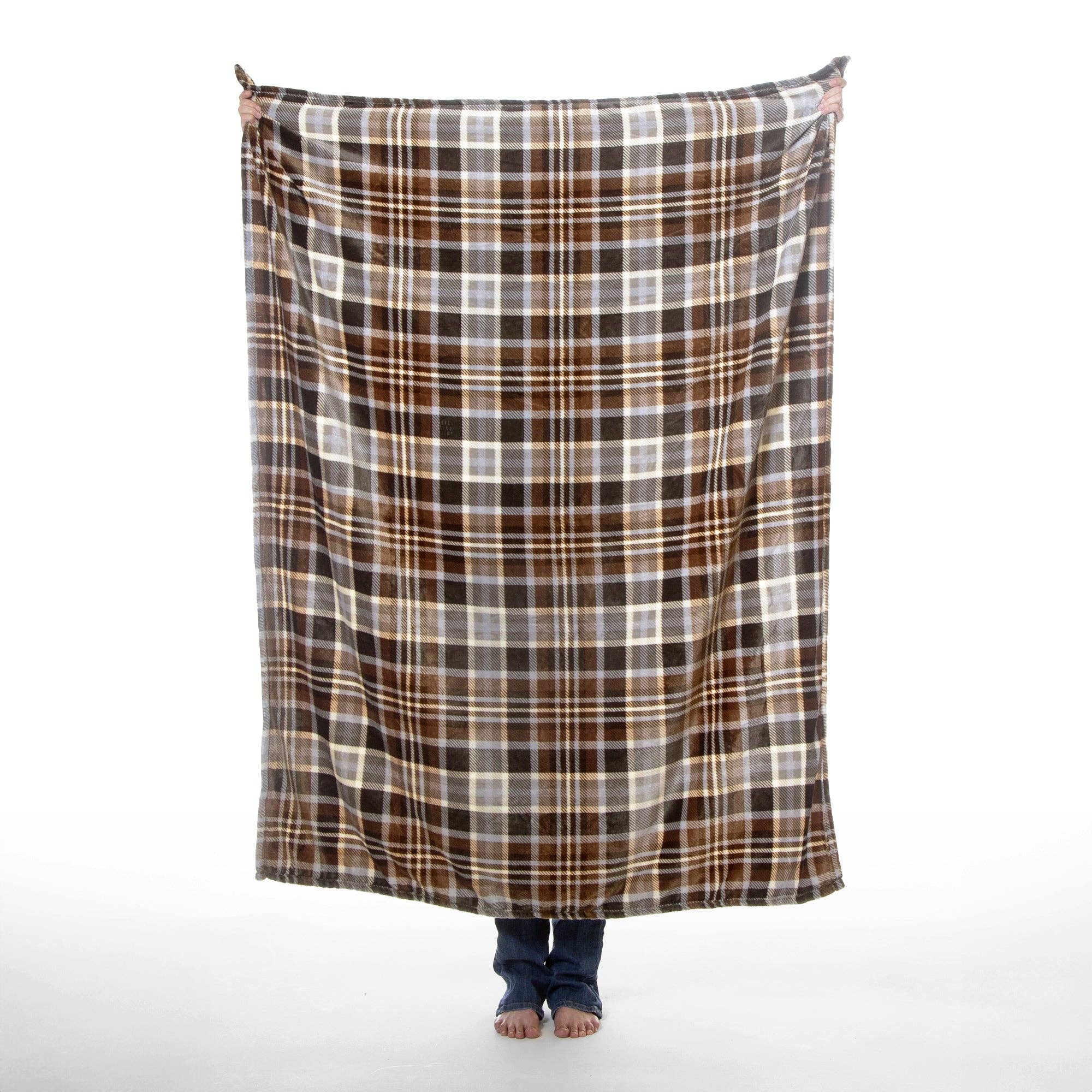 Carstens, Inc. - Wholesale Travel Blanket - Grey Chestnut Travel Blanket1