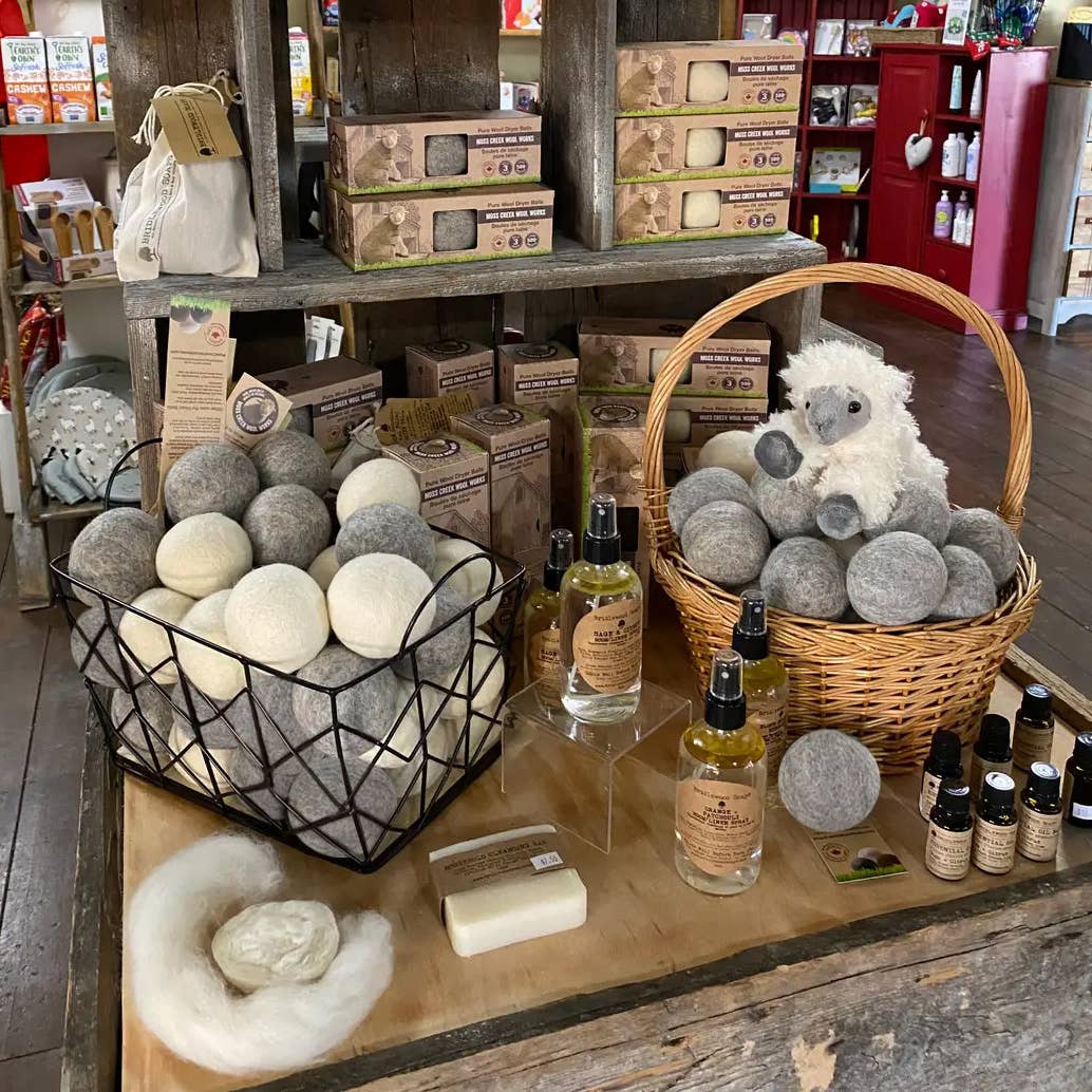 Moss Creek Wool Works | Wool Dryer Balls - Wholesale Dryer Balls - 100 "Unpackaged" Wool Dryer Balls | White, Gray, or Mixed1