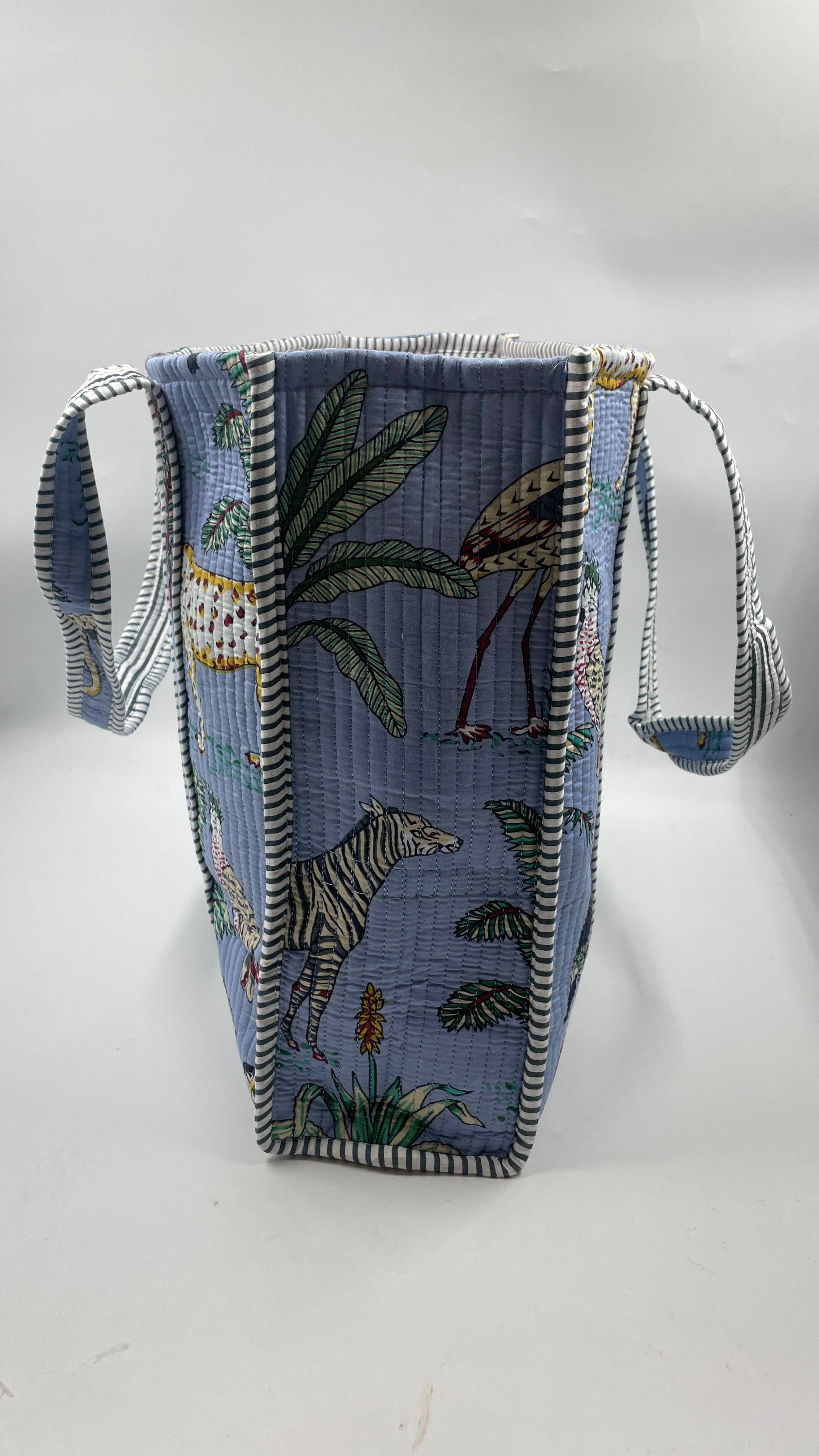 Funky Yak Ltd – wholesale Tote bag – Women's – 100% Cotton Kantha Quilted Boho Animal DGReversible Tote Bag1