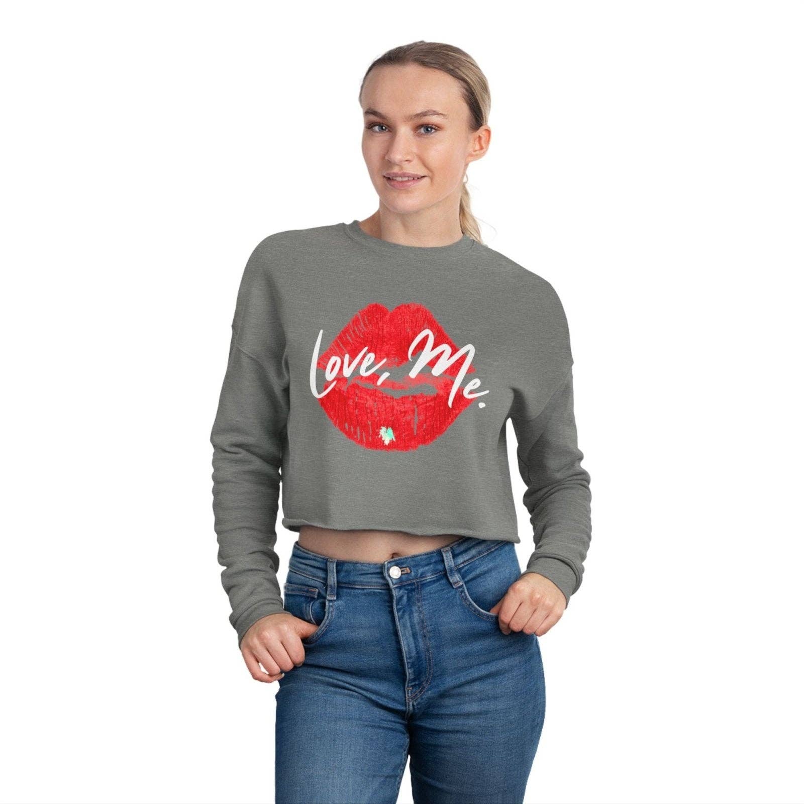 Ohhh So Swag - Wholesale Graphic Sweatshirt - Women's - Red Kiss Lips, Green Heart Long Sleeve Cropped Sweater | US13