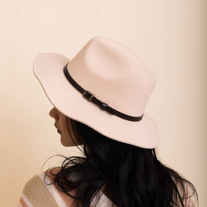 Leto Accessories - Wholesale Fedora - Women's - Pinched Front Western Style Hat - Timeless Fall Fashion ðŸ¤