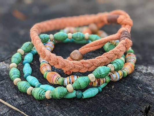 Lumago Designs – Pulseira de missangas por atacado – Becky & Jo - pequenas pulseiras artesanais de amizade3