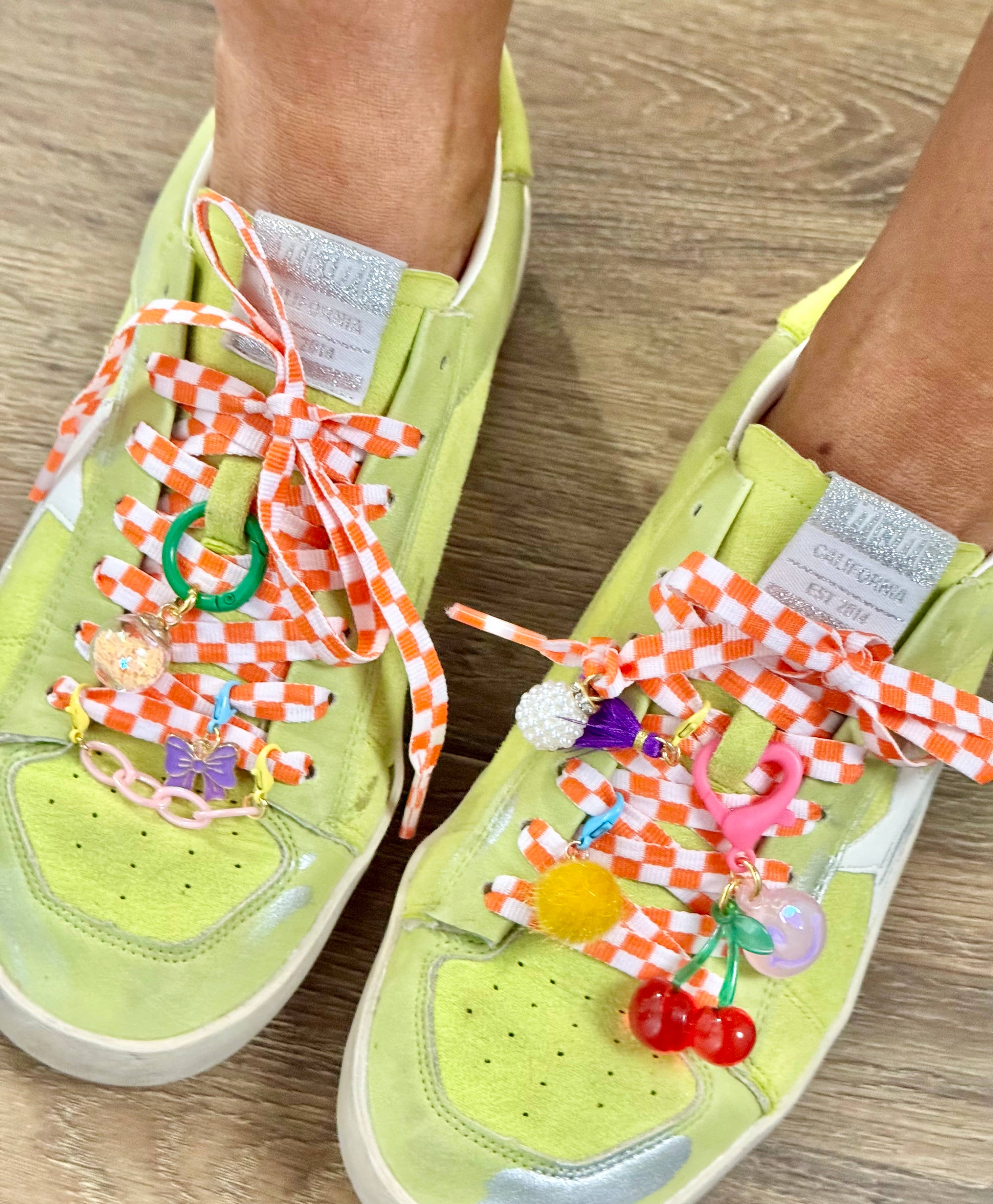 Freely Cece LLC - Wholesale Shoe Jewelry - Women's - Shoe Charms Trendy Sneaker Jewels Shoelaces & Charm Set 9