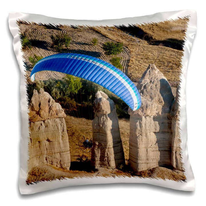 3dRose, Paramotor en Capadocia, vista aérea, Anatolia Central, Turquía, Funda de Almohada para venta al por mayor de 3dRose