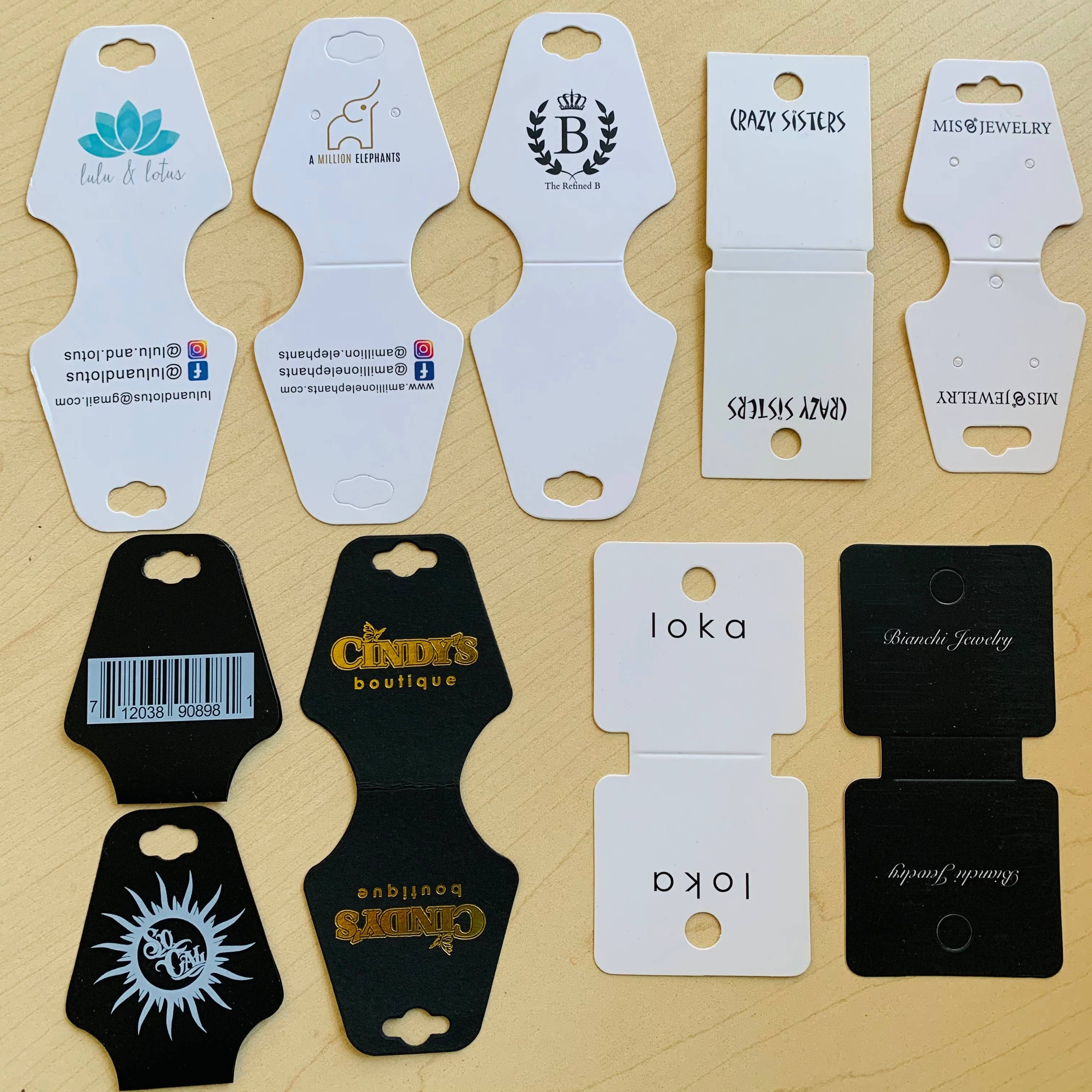 Zakka - Vente Supports et présentoirs à bijoux - Cartes personnalisées pour bijoux avec logo, toutes tailles et formes8