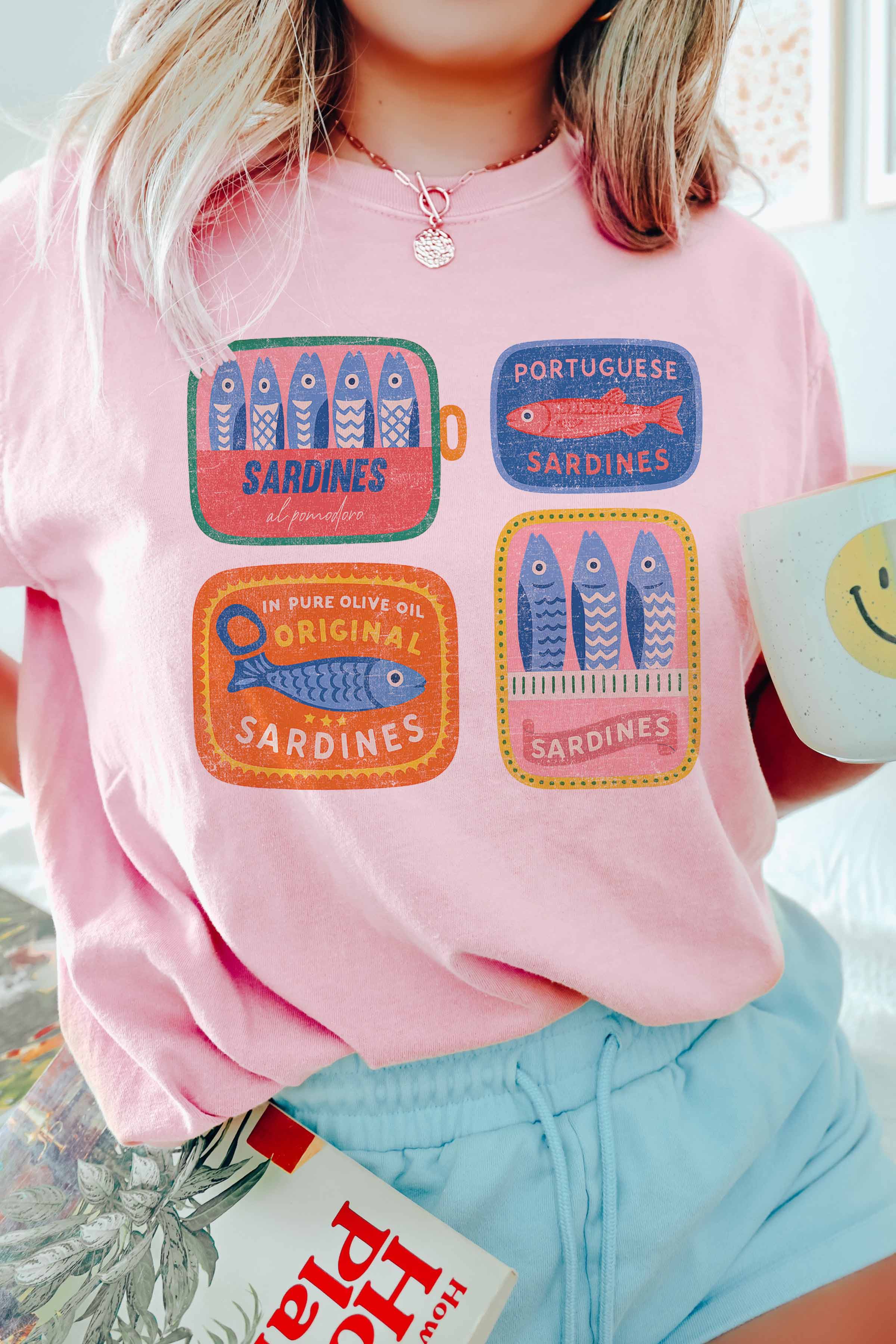 GOOD DAY STREET - Wholesale T-Shirt (Graphic) - Women's - [G2031X-OTS] TINNED SARDINES COLLAGE OVERSIZED TEE1