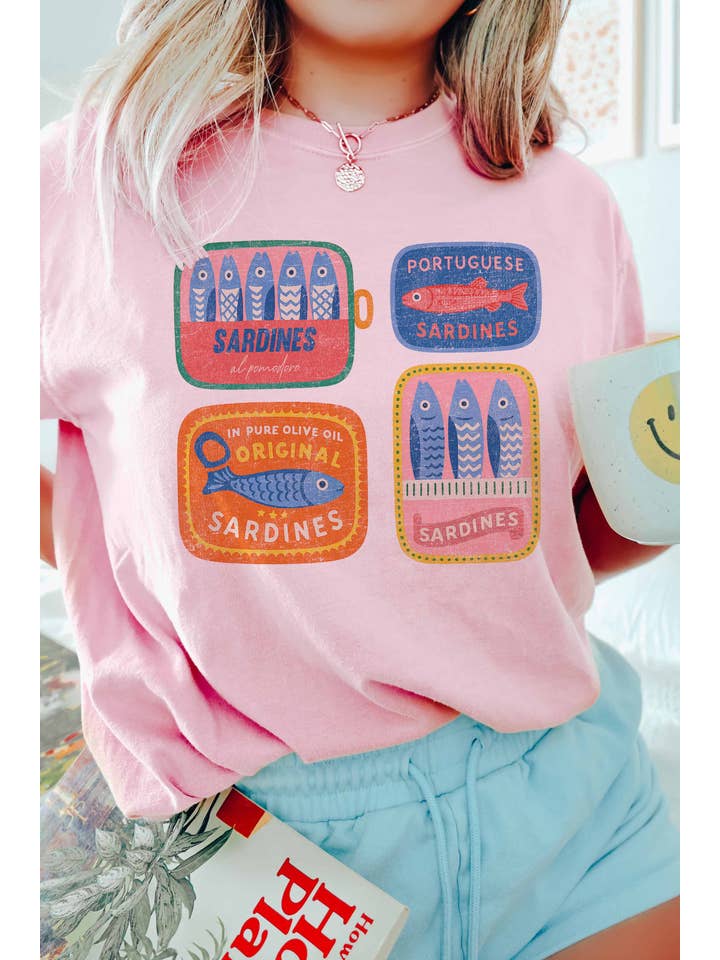 GOOD DAY STREET – T-shirt gráfica - Mulher por atacado – Camiseta oversized com colagem de sardinhas em lata1