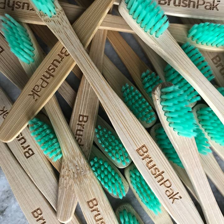 BrushPak - Wholesale Toothbrush - BrushPak™ Brand Daily Disposable Eco-Brush (30-Pack Box)1