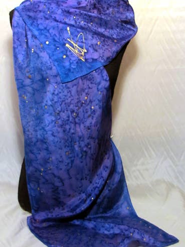 Céleste pour la vente par Manna Silks