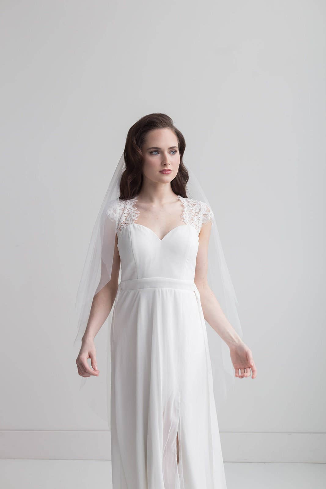 allureweddingjewelry – wholesale Slöja - Dam – Enkel lager brudslöja med skuren kant4