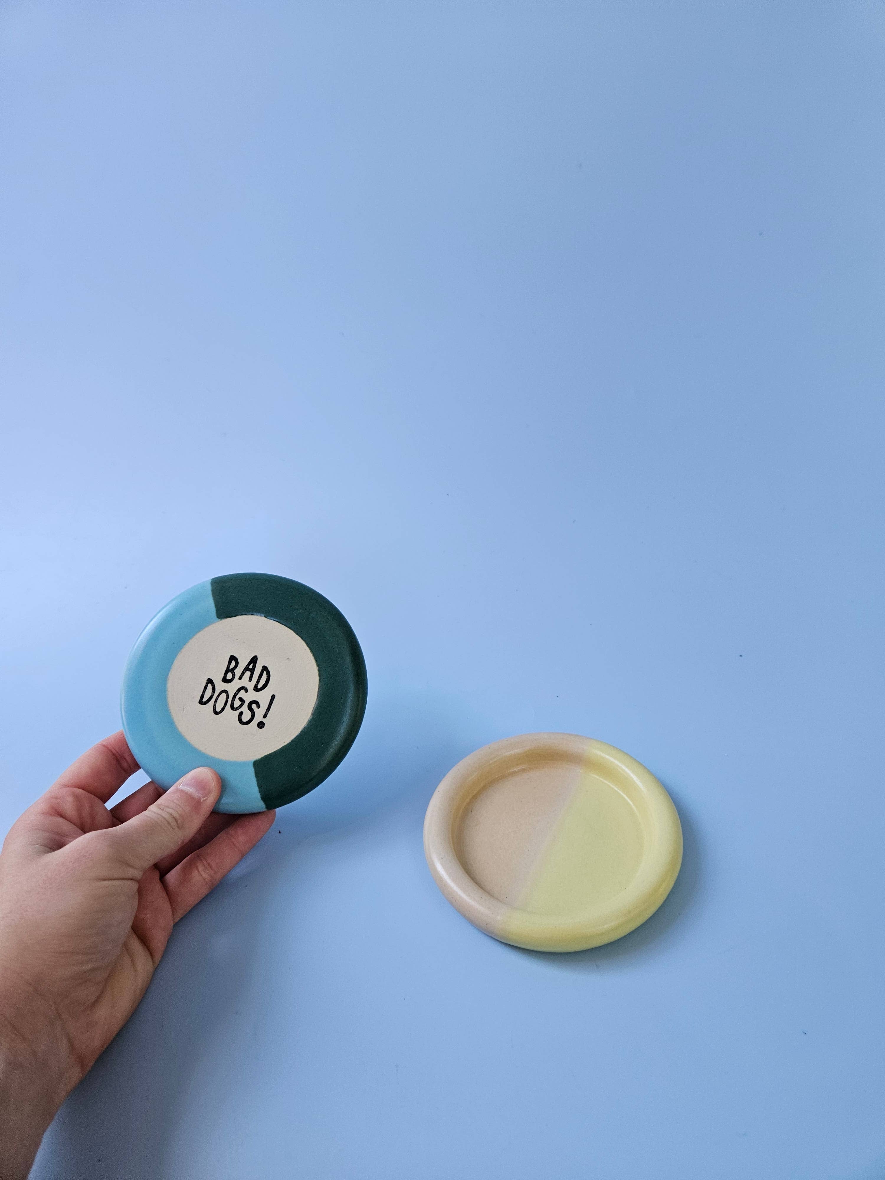 Bad Dogs Studio – Base de copos por atacado – Base de Copos Meio a Meio • Cerâmica Artesanal Colorida2