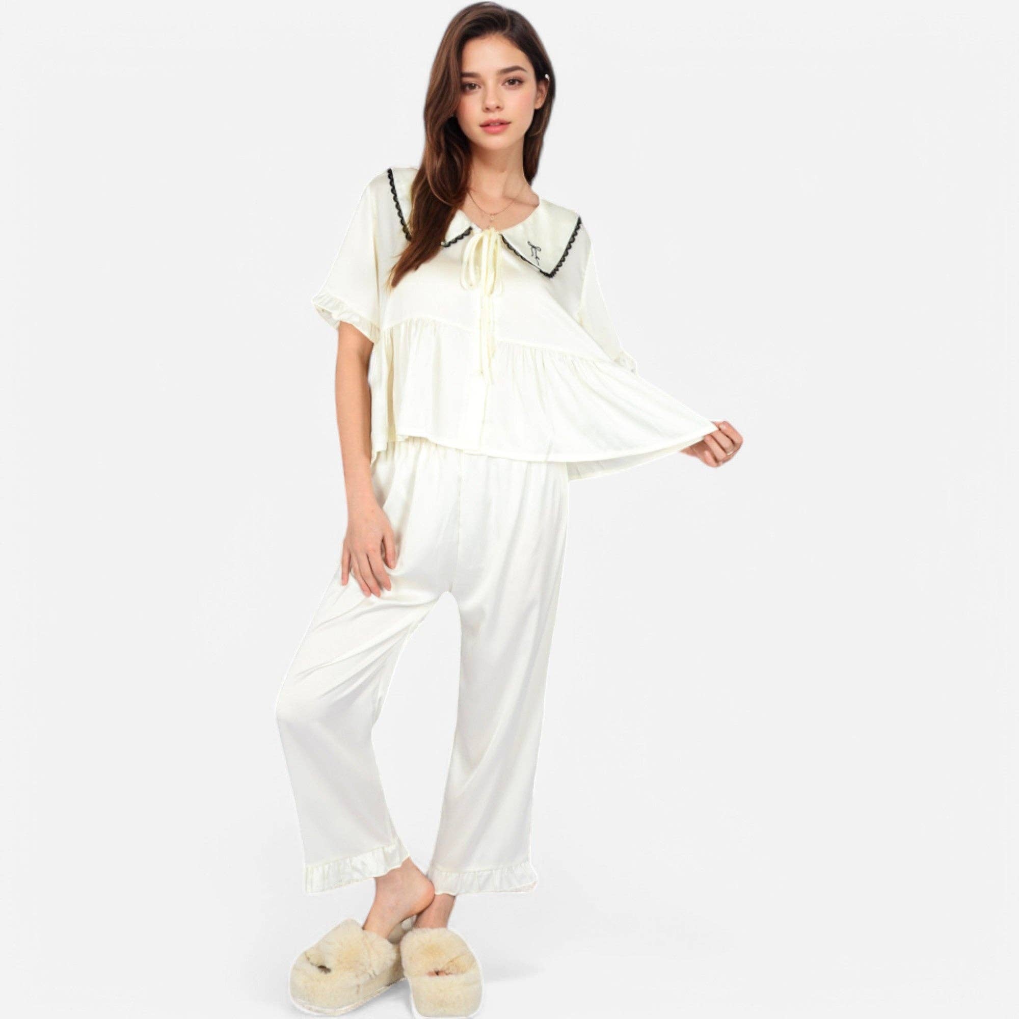 Anna Kaci Wholesale - Vente Haut et bas de pyjama – femme - Ensemble de pyjama avec col brodé et bordure à volants5