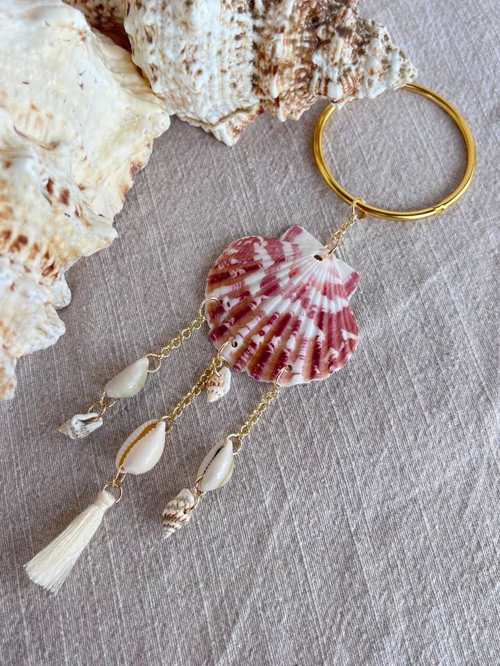 NĀMAKA - Shell and Tassel for wholesale by Kaneo Hawai'i