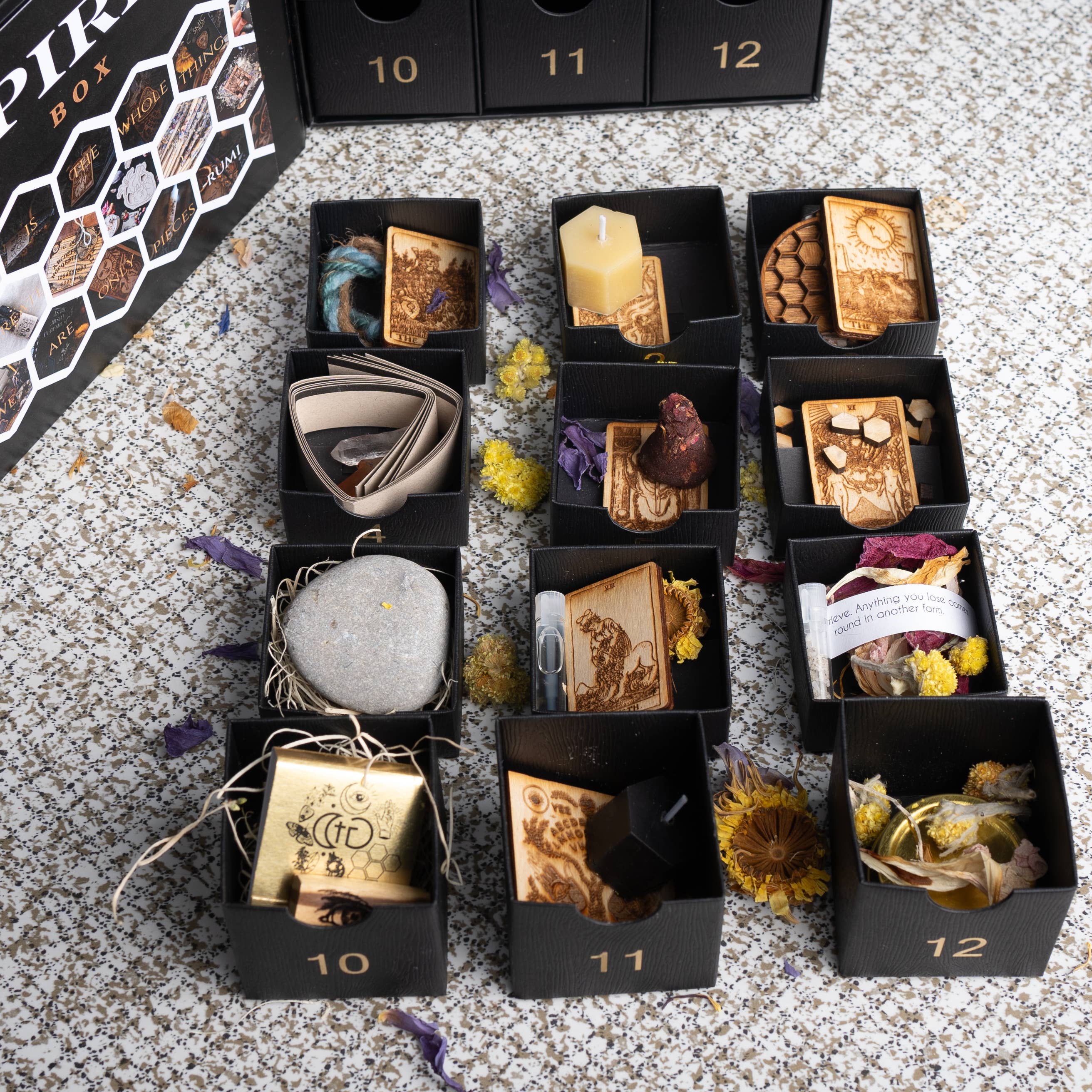 The Chaotic Good (previously The Great Cosmic Trust) - Wholesale Advent Calendar - MYSTERY ADVENT -BULK10- FULL of magical TREATS 14