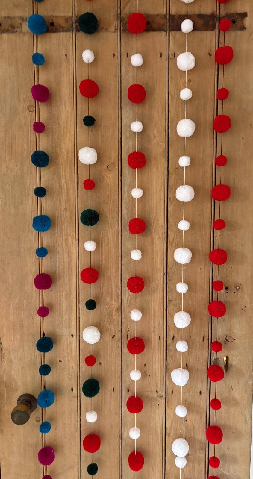 PomPom Galore - Wholesale Kerstdecoratie - Kerstmis Rode Pom Pom Slinger8