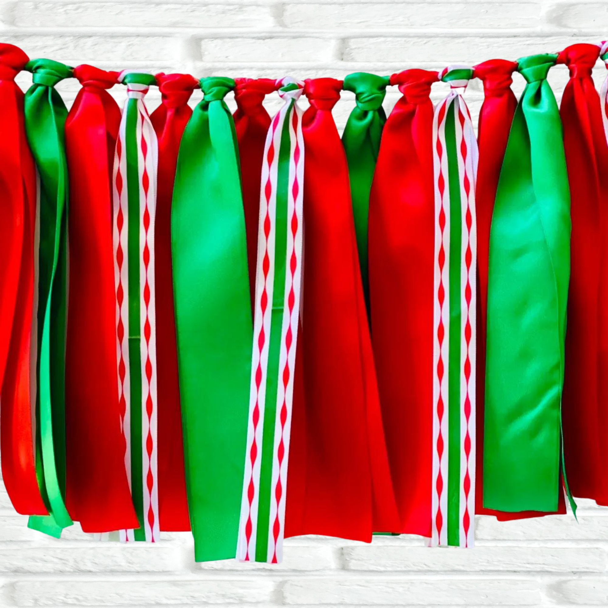The Party Teacher - Wholesale Bunting/Garland - Christmas Ribbon Bunting5