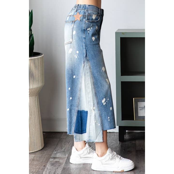 WASHED CROPPED DENIM JEANS for wholesale on Faire